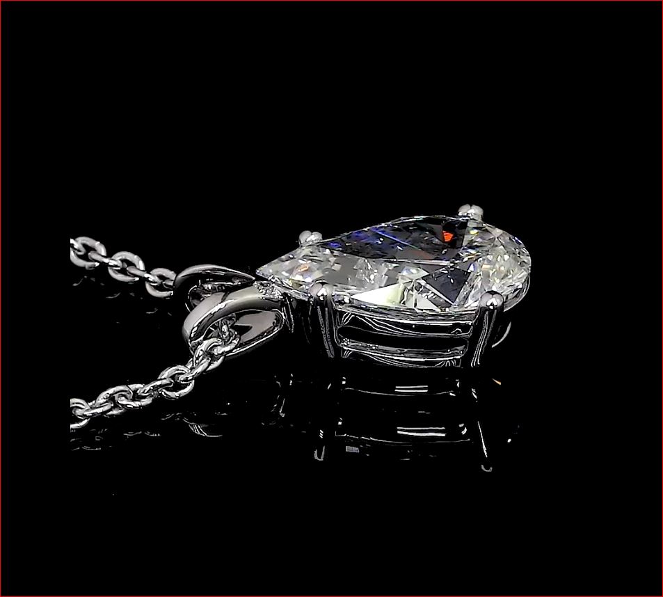 2.35 Cts 14k White Gold Pear Shape Pendant Pendant - Image 2
