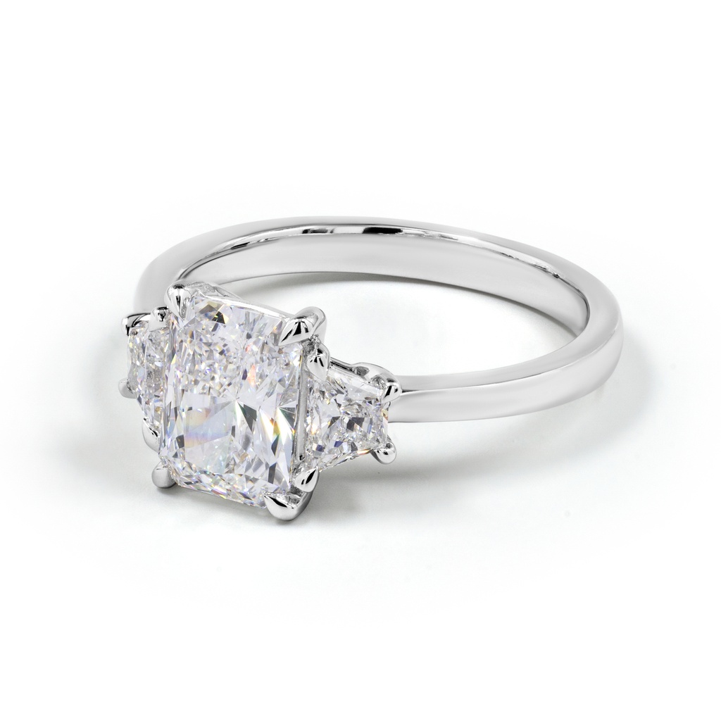 1.9 Cts 14k White Gold Radiant Shape 3 Stones Ring - Image 3