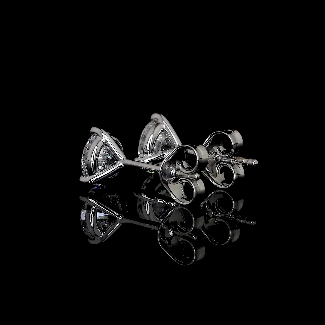 2.01 Cts 18k White Gold Round Shape Martini Earring - Image 2