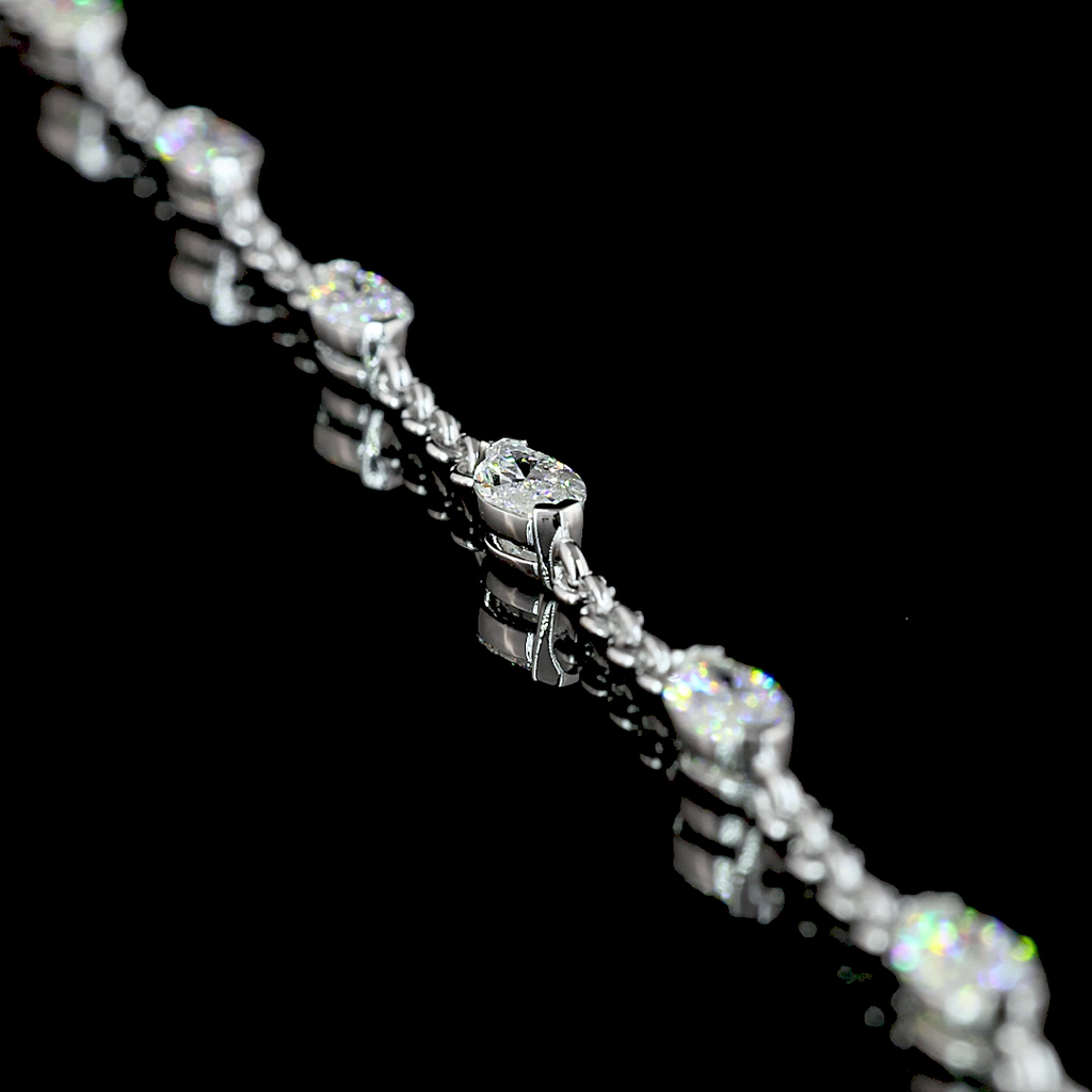 5.19 Cts 14k White Gold Mix Shape Special Necklace - Image 2