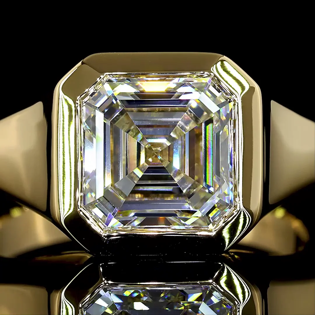 3.02 Cts 14k Yellow Gold Asscher Shape Solitaire Ring - Image 3