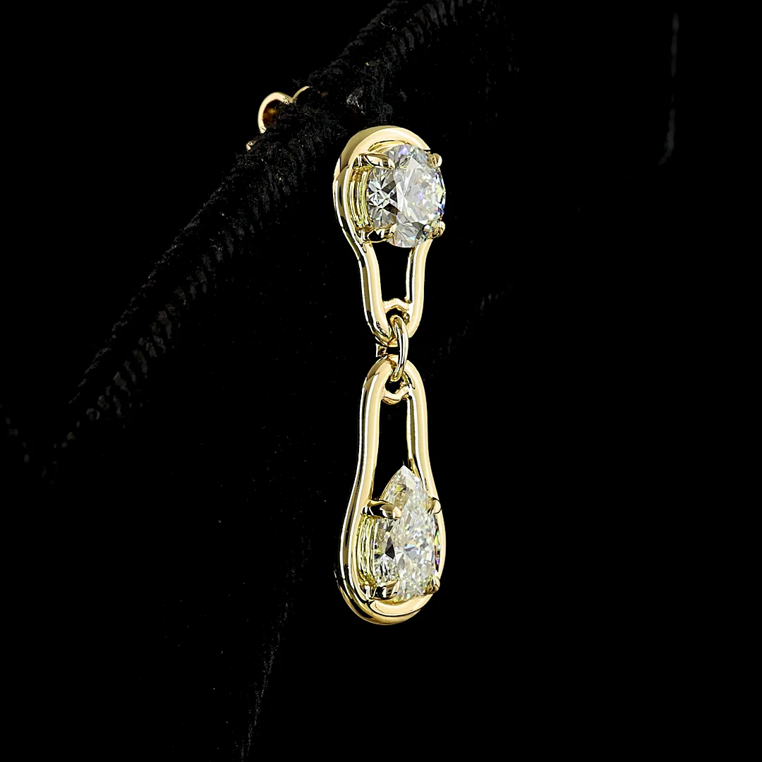 2.09 Cts 14k Yellow Gold Pear Shape Hanging Earring - Image 4