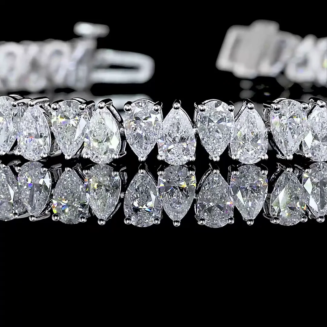 9.19 Cts 14k White Gold Pear Shape Tennis Bracelet - Image 2