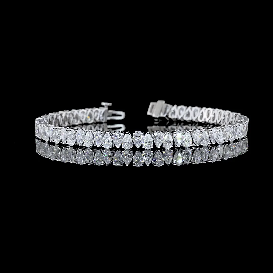 9.19 Cts 14k White Gold Pear Shape Tennis Bracelet - Video