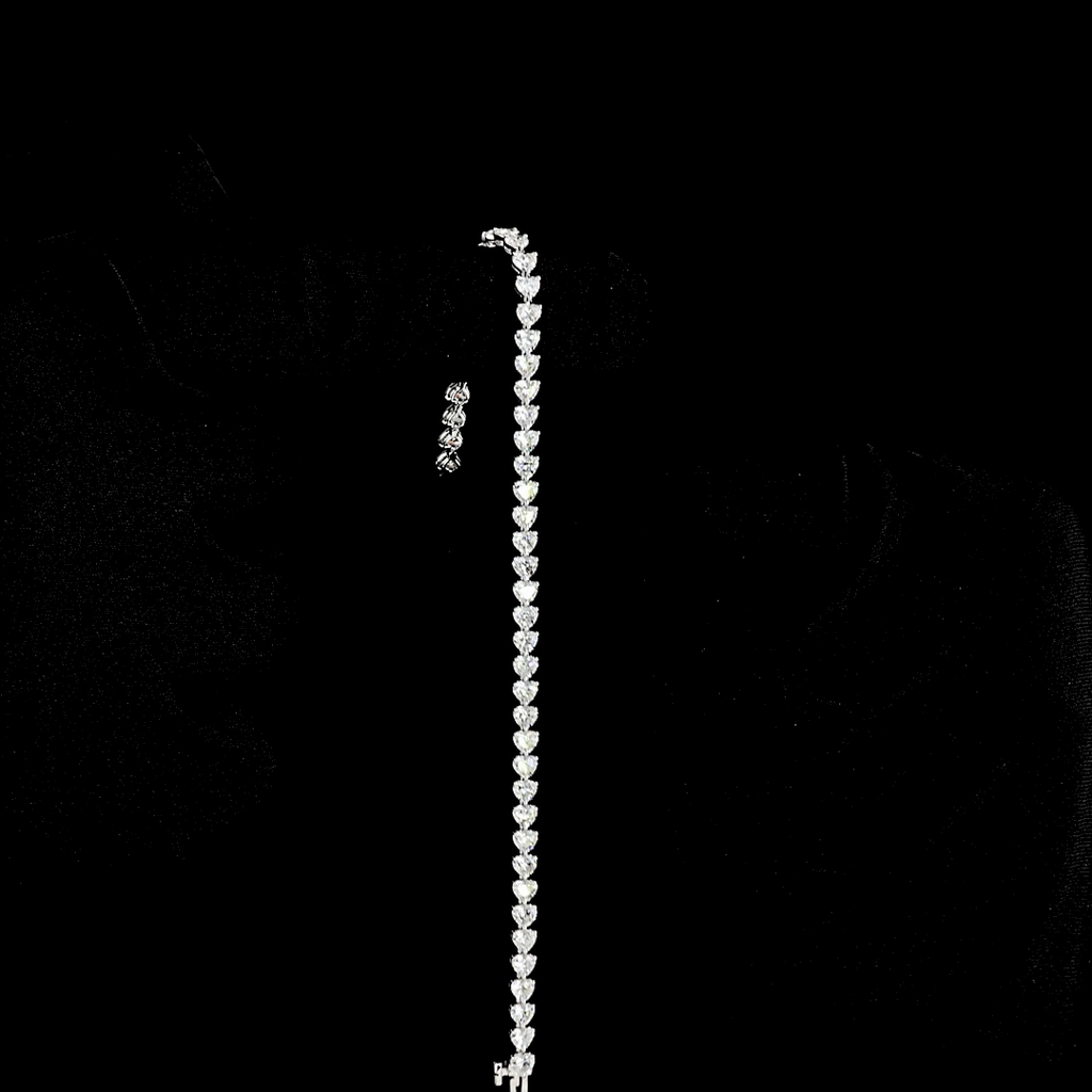 5.46 Cts 14k White Gold Heart Shape Tennis Bracelet - Image 3