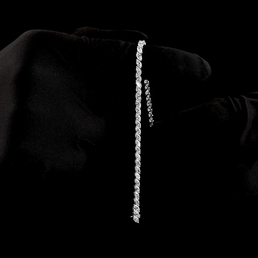 5.77 Cts 14k White Gold Marquise Shape Tennis Bracelet - Image 3