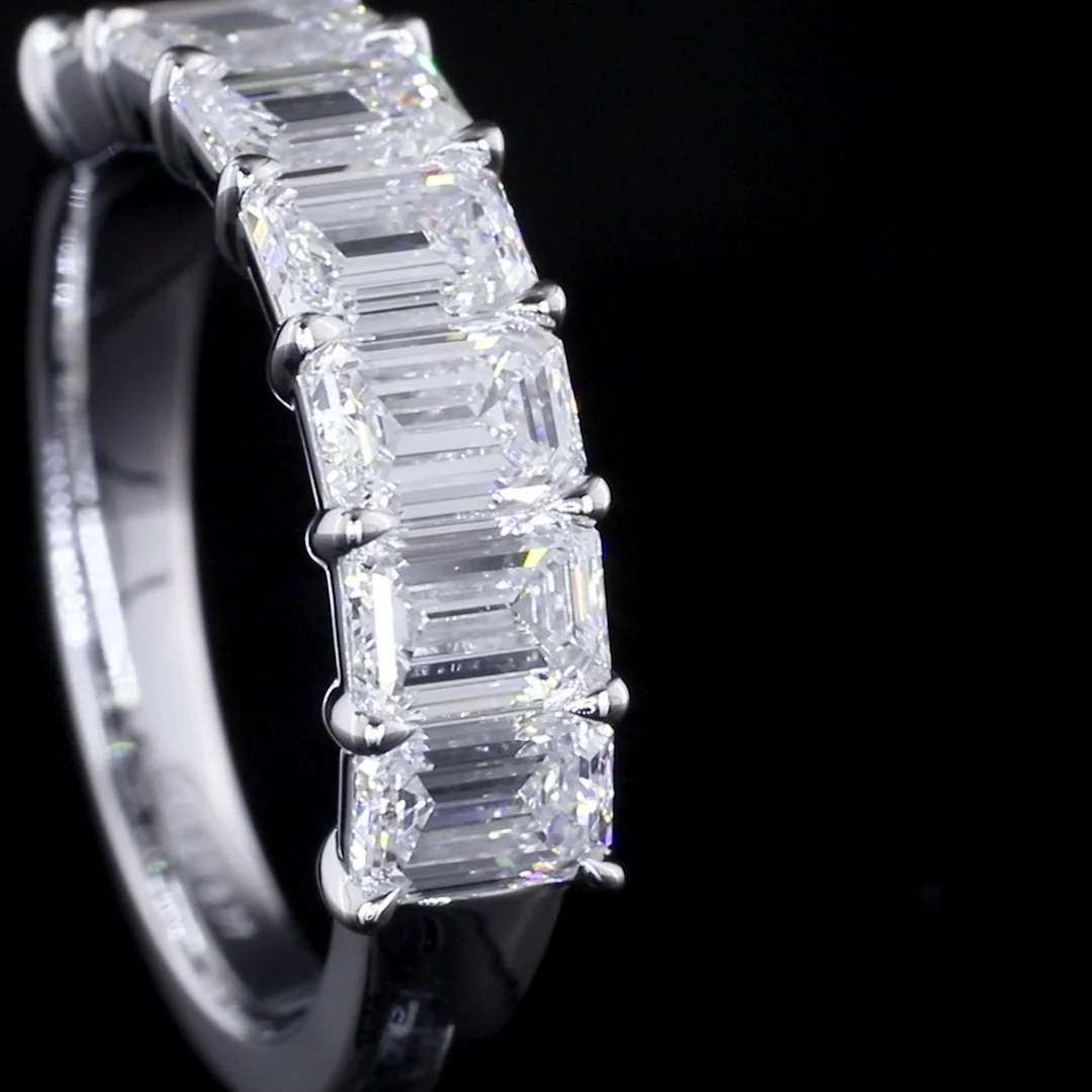 2.45 Cts 14k White Gold Emerald Shape Half Eternity Eternity Band - Image 2