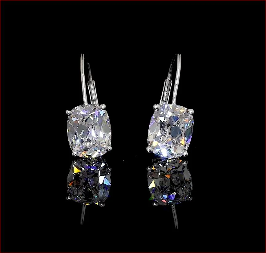4.07 Cts 14k White Gold Antique Cushion Shape Hanging Earring - Video