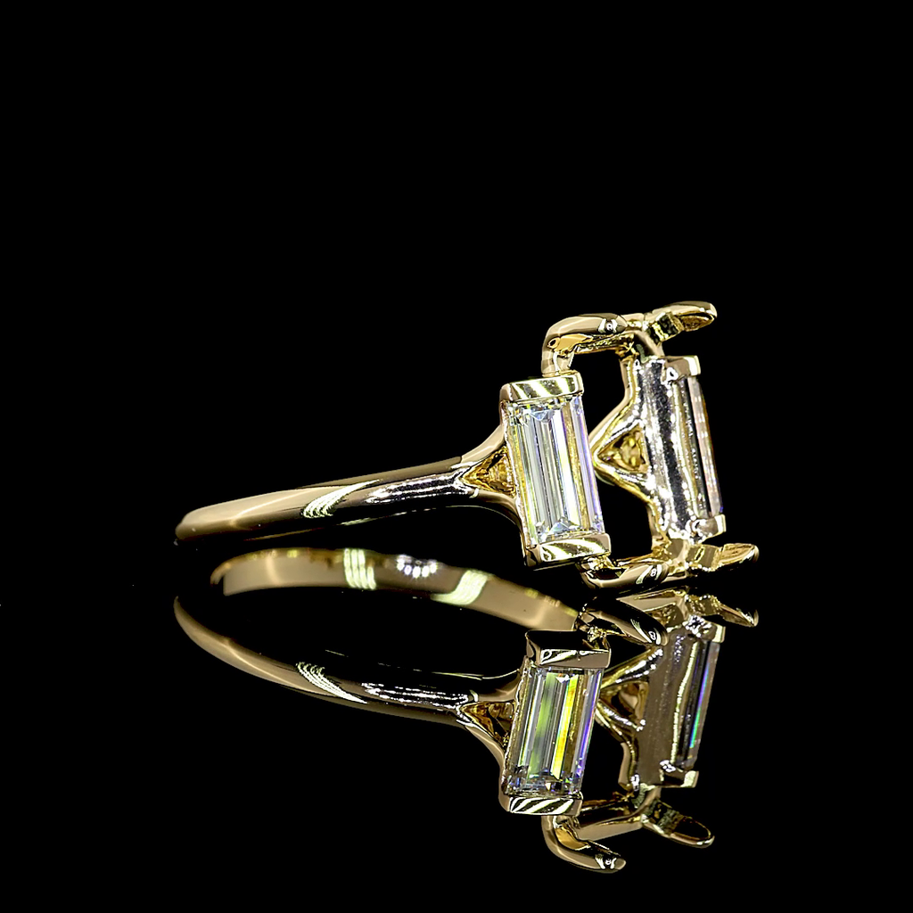0.69 Cts 14k Yellow Gold Shape 3 Stones Ring - Image 3
