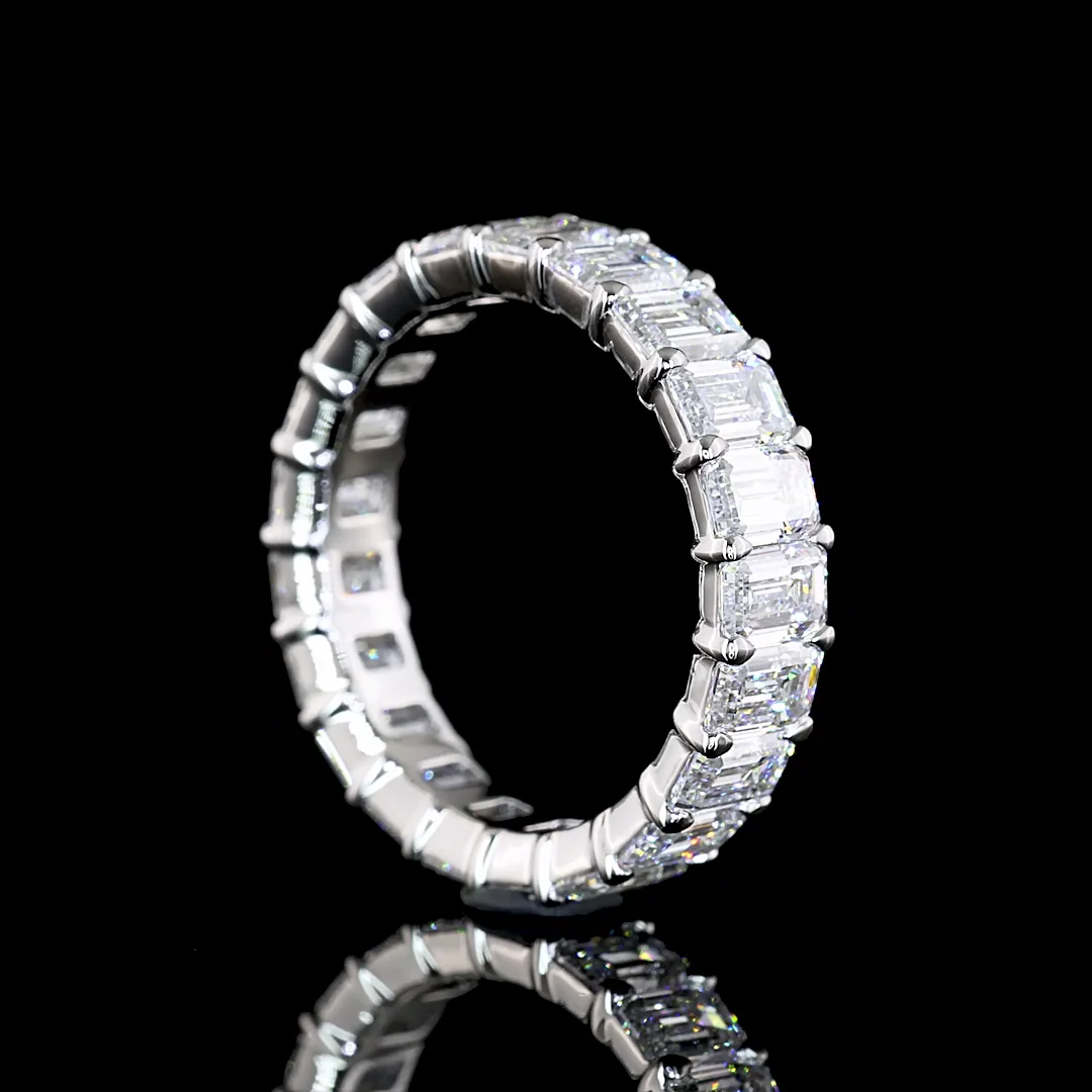 4.73 Cts Platinum Emerald Shape Eternity Band Eternity Band - Image 2