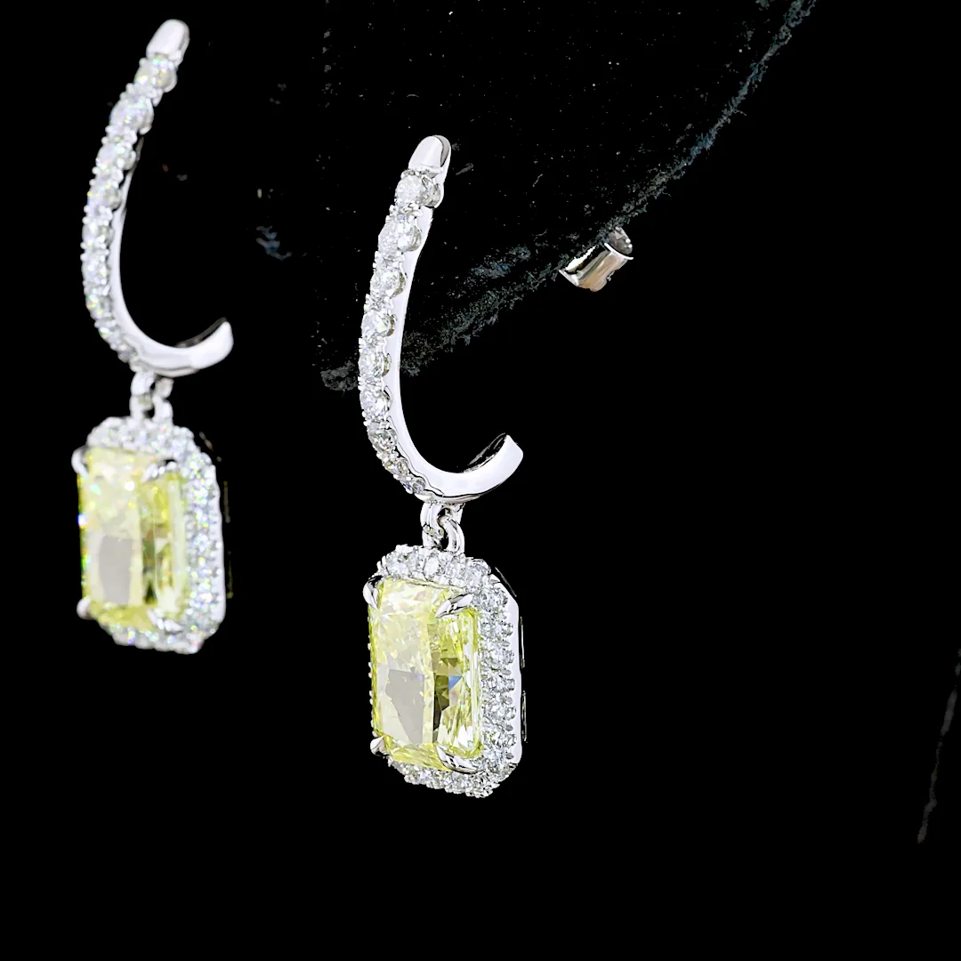 2.68 Cts 14k White Gold Radiant Shape Hanging Earring - Image 4