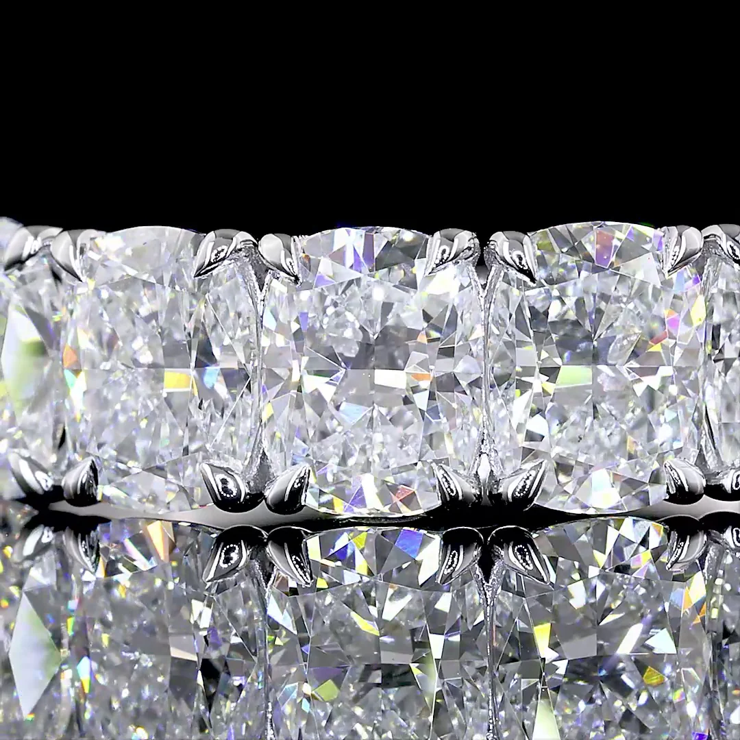 2.52 Cts 14k White Gold Cushion Brilliant Shape 5 Stones Eternity Band - Image 3