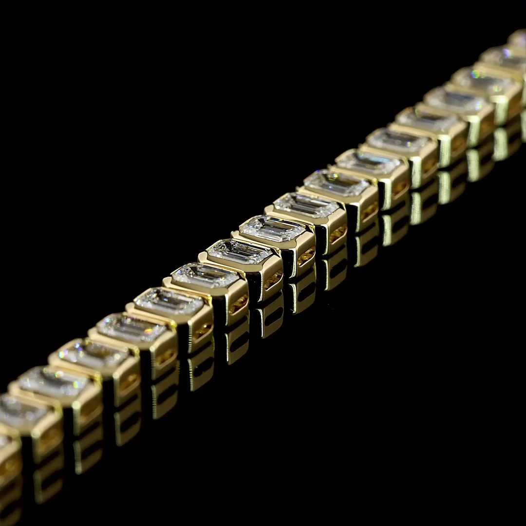5.55 Cts 14k Yellow Gold Emerald Shape Tennis Bracelet - Image 3