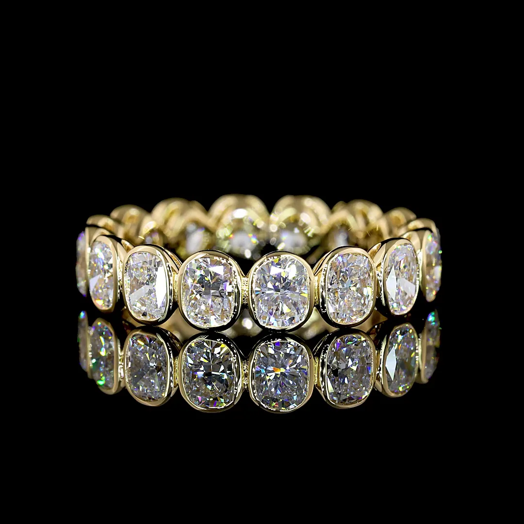3.35 Cts 14k Yellow Gold Cushion Brilliant Shape Eternity Band Eternity Band - Video