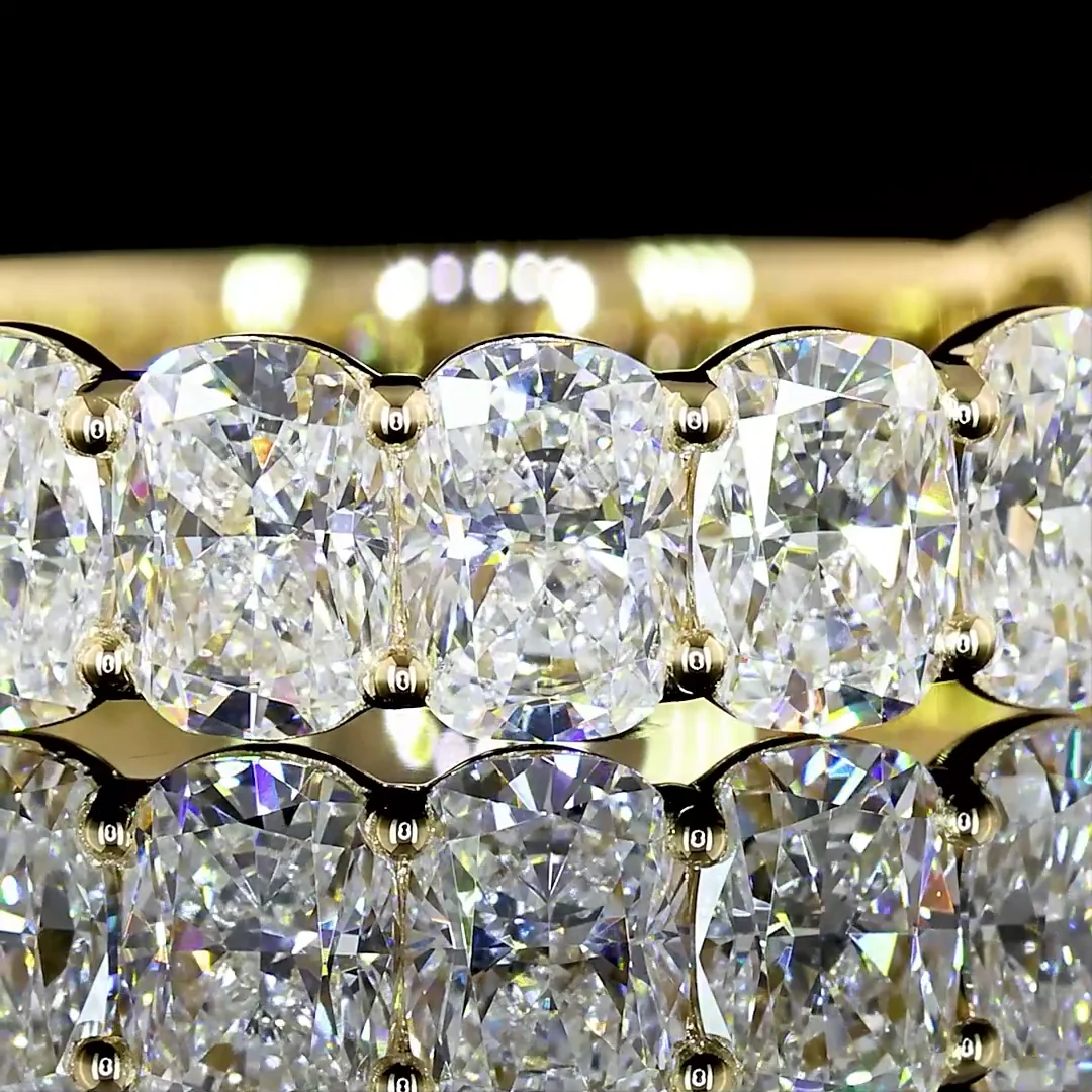 3.15 Cts 14k Yellow Gold Cushion Brilliant Shape 3/4 Band Eternity Band - Image 3