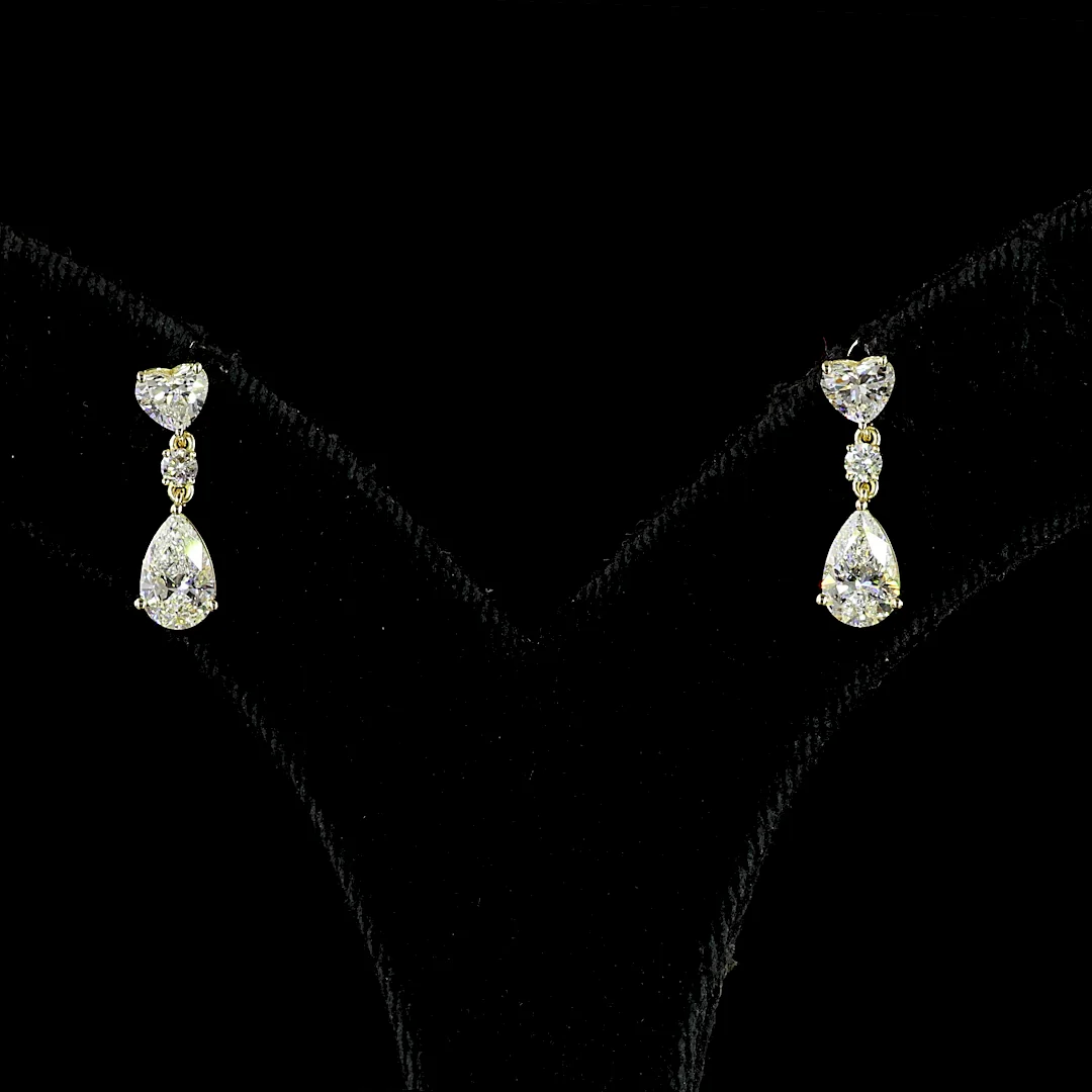 1.64 Cts 14k Yellow Gold Mix Shape Hanging Earring - Image 3