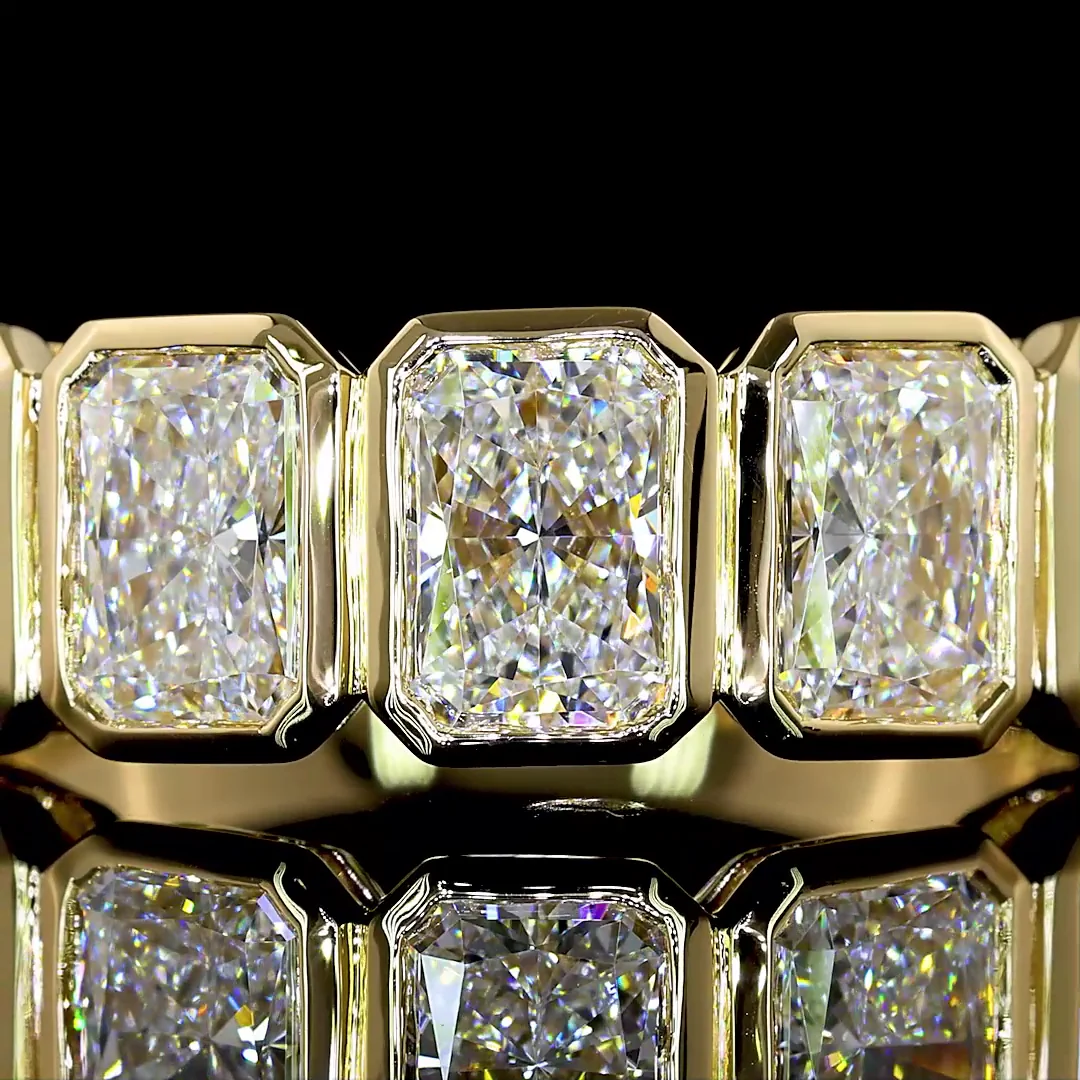 3.06 Cts 14k Yellow Gold Radiant Shape 5 Stones Eternity Band - Image 3