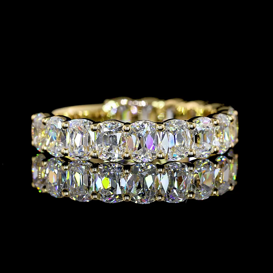 2.97 Cts 14k Yellow Gold Antique Cushion Shape 3/4 Band Eternity Band - Video