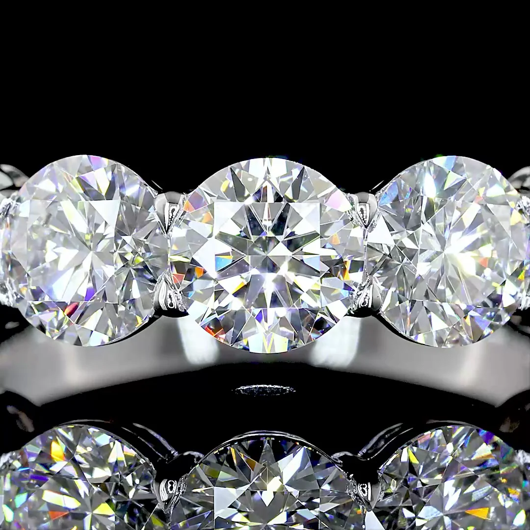 4.02 Cts 14k White Gold Round Shape 7 Stones Eternity Band - Image 3