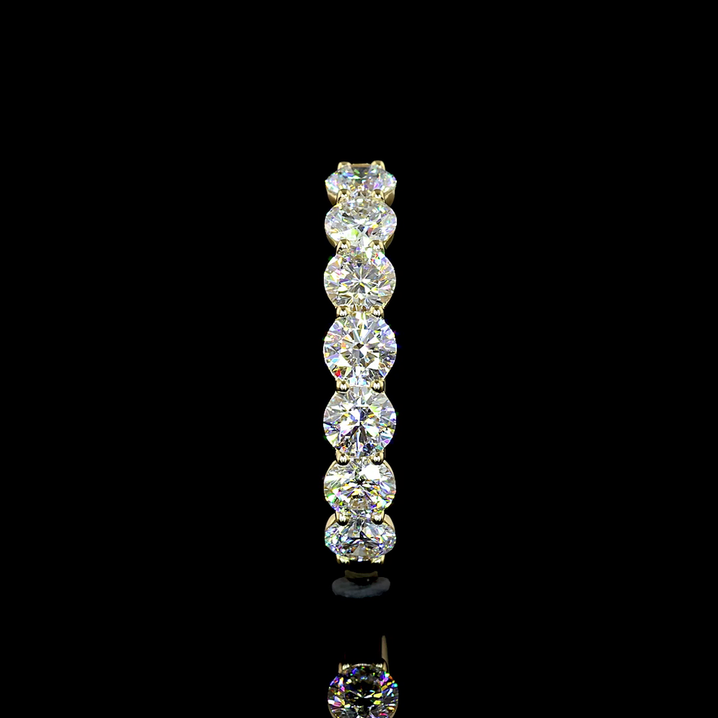 0.94 Cts 14k Yellow Gold Round Shape 7 Stones Eternity Band - Image 4
