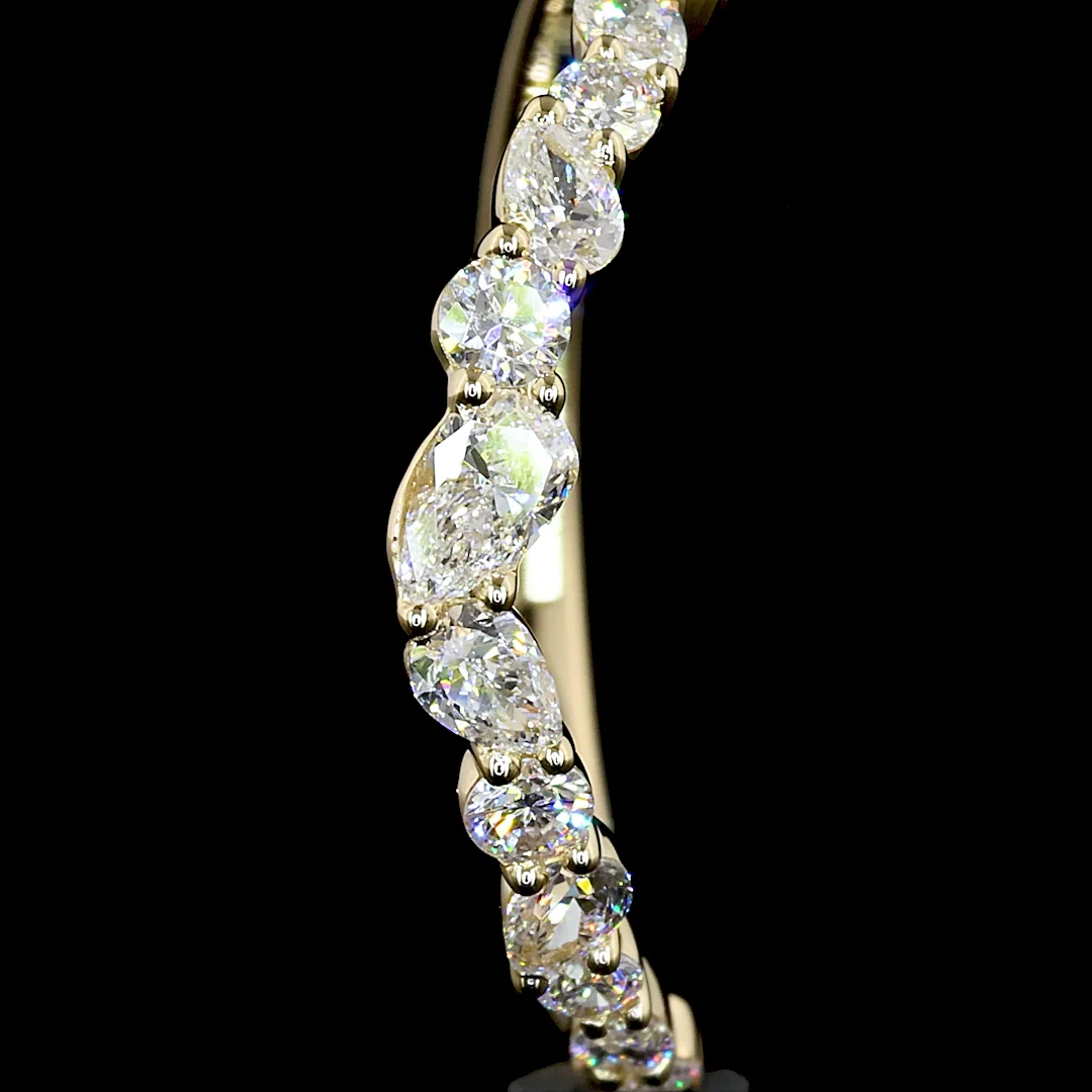 0.42 Cts 14k Yellow Gold Mix Shape Half Eternity Eternity Band - Image 3
