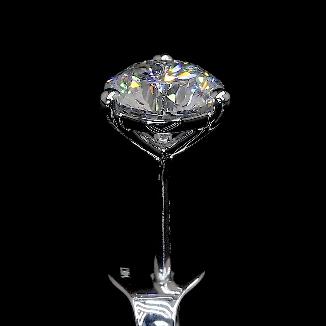 0.72 Cts 18k White Gold Round Shape Martini Earring - Image 4