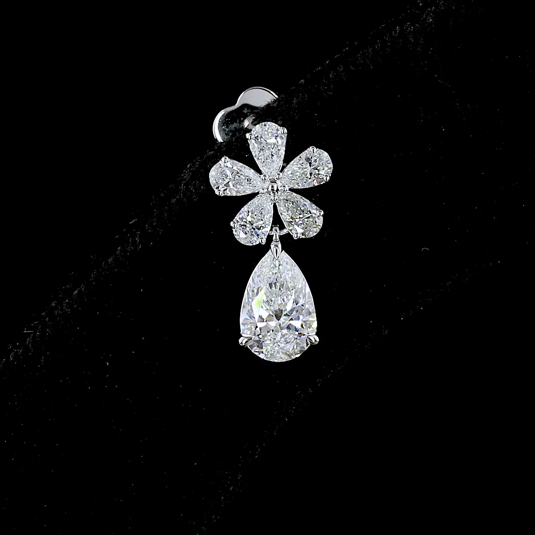 1.89 Cts 14k White Gold Pear Shape Hanging Earring - Image 4