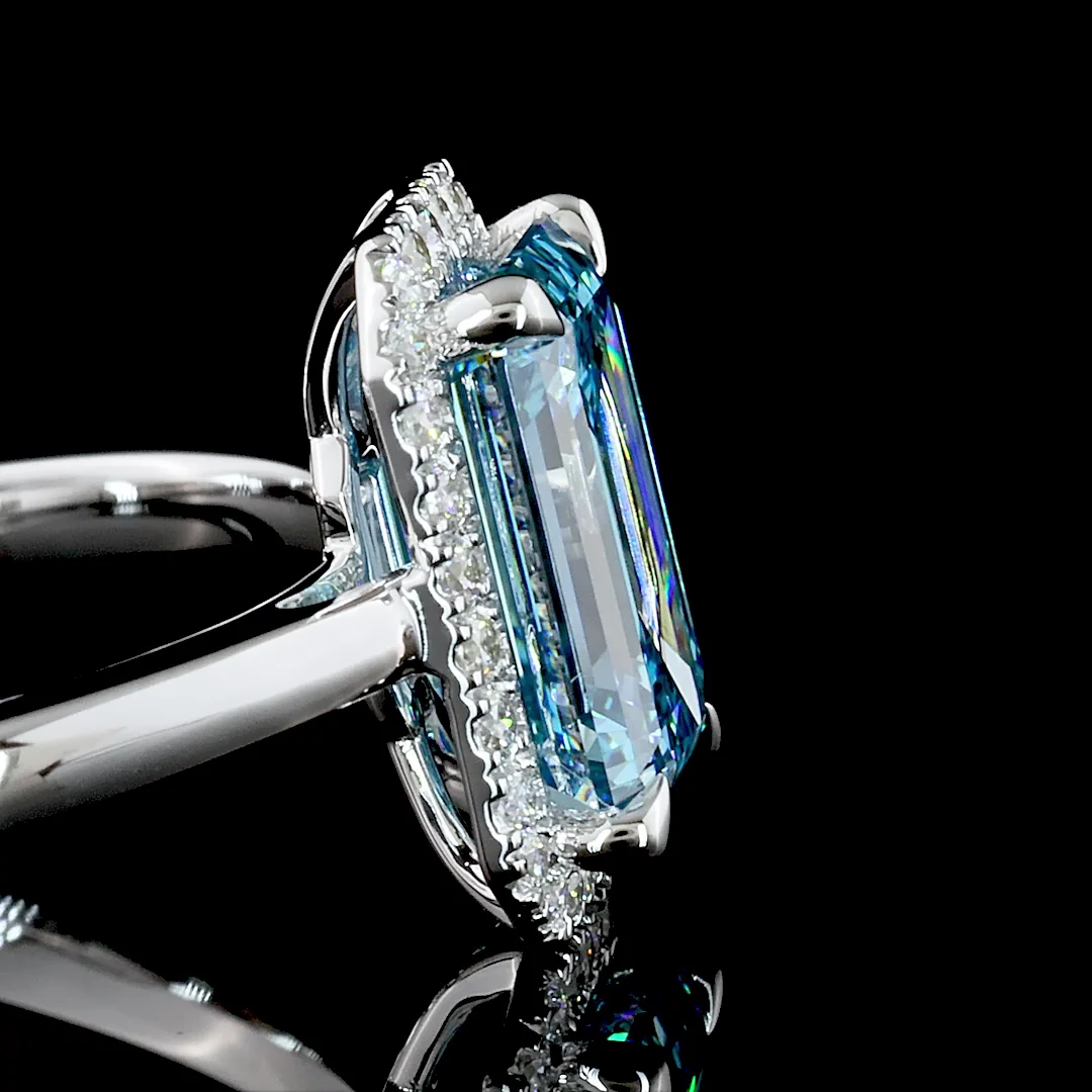 1.94 Cts 14k White Gold Emerald Shape Halo Ring - Image 4