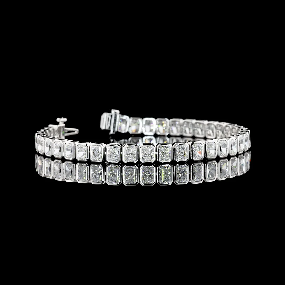 11.15 Cts 14k White Gold Radiant Shape Tennis Bracelet - Video