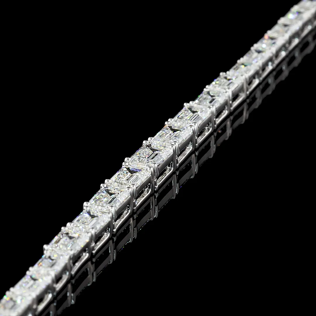 13.41 Cts 14k White Gold Emerald Shape Riviera Necklace - Image 4