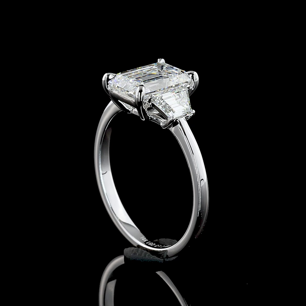 2.79 Cts 14k White Gold Emerald Shape 3 Stones Ring - Image 3