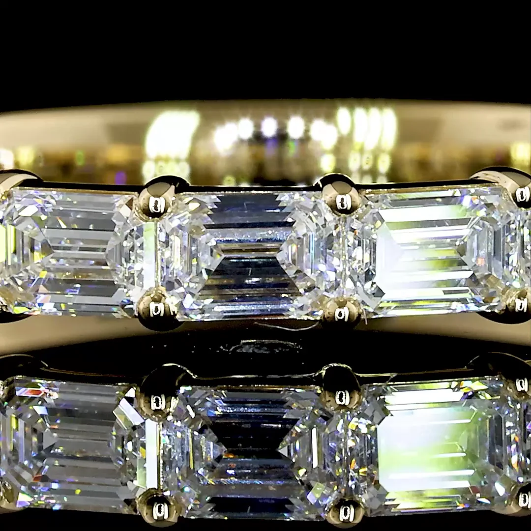 0.86 Cts 14k Yellow Gold Emerald Shape Half Eternity Eternity Band - Image 3