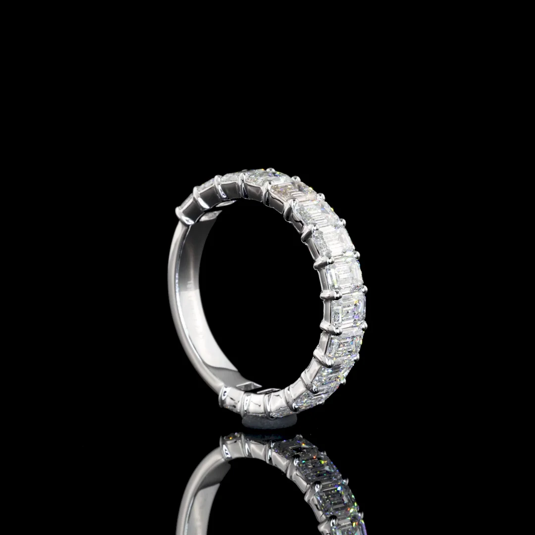 2.95 Cts 18k White Gold Emerald Shape 3/4 Band Eternity Band - Image 3