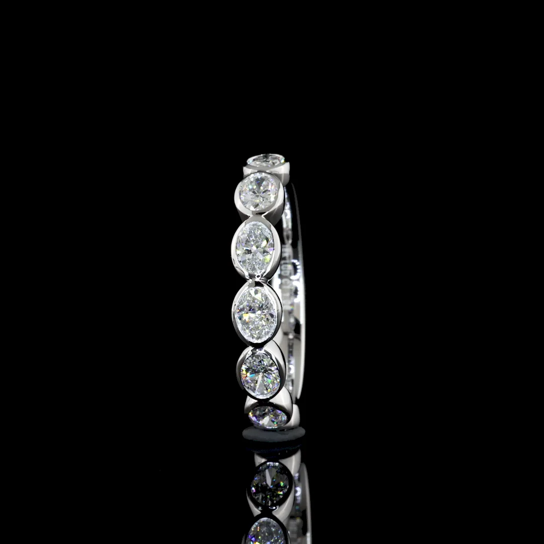 1.06 Cts 18k White Gold Oval Shape Half Eternity Eternity Band - Image 4