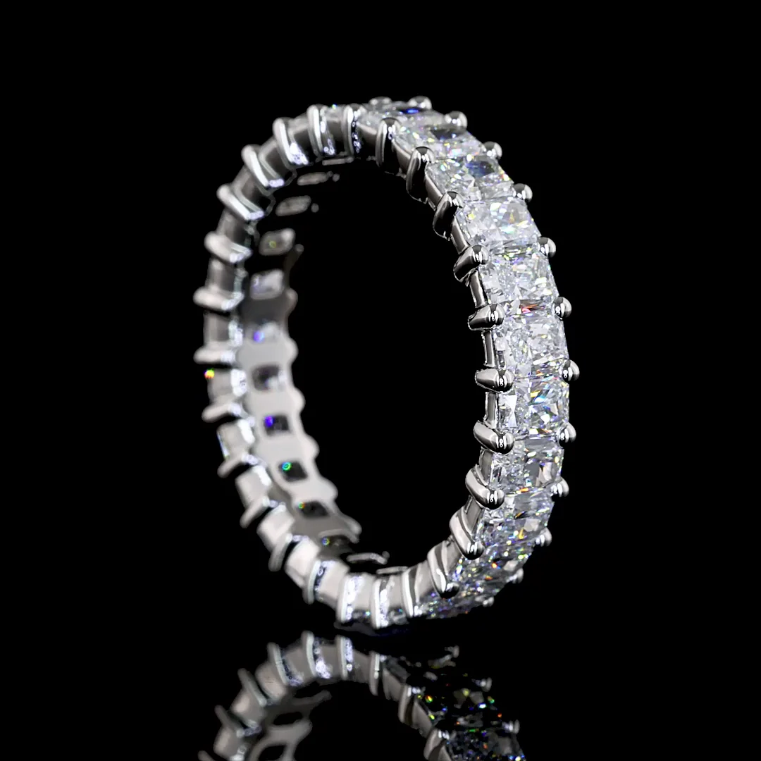 2.69 Cts Platinum Radiant Shape Eternity Band Eternity Band - Image 2