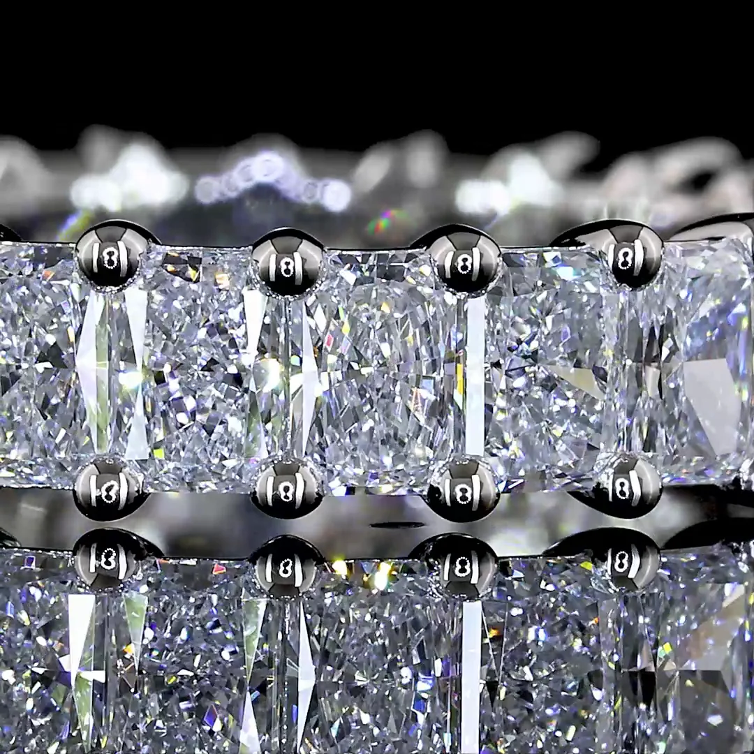 2.69 Cts Platinum Radiant Shape Eternity Band Eternity Band - Image 3