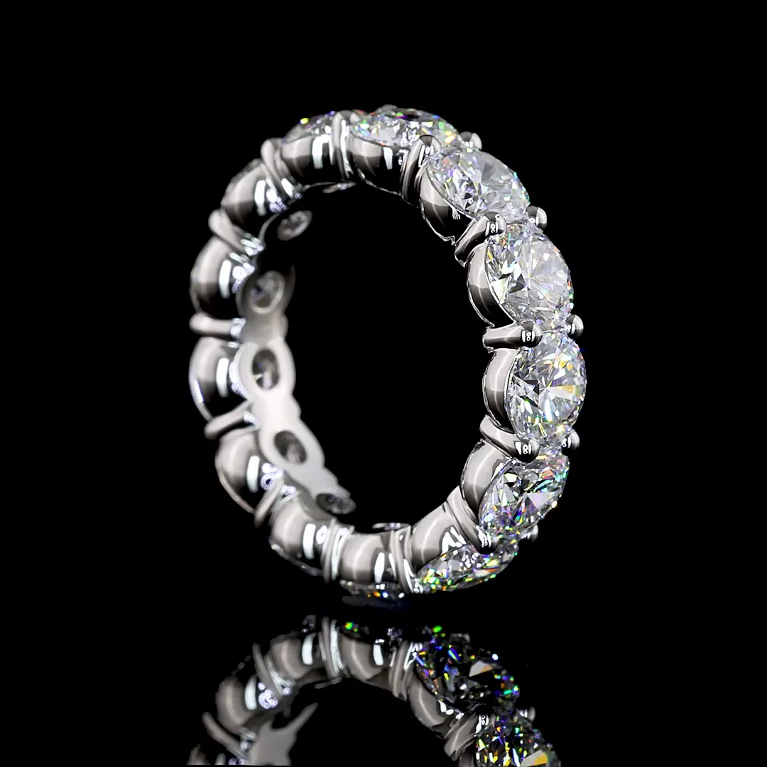 4.38 Cts Platinum Round Shape Eternity Band Eternity Band - Image 2