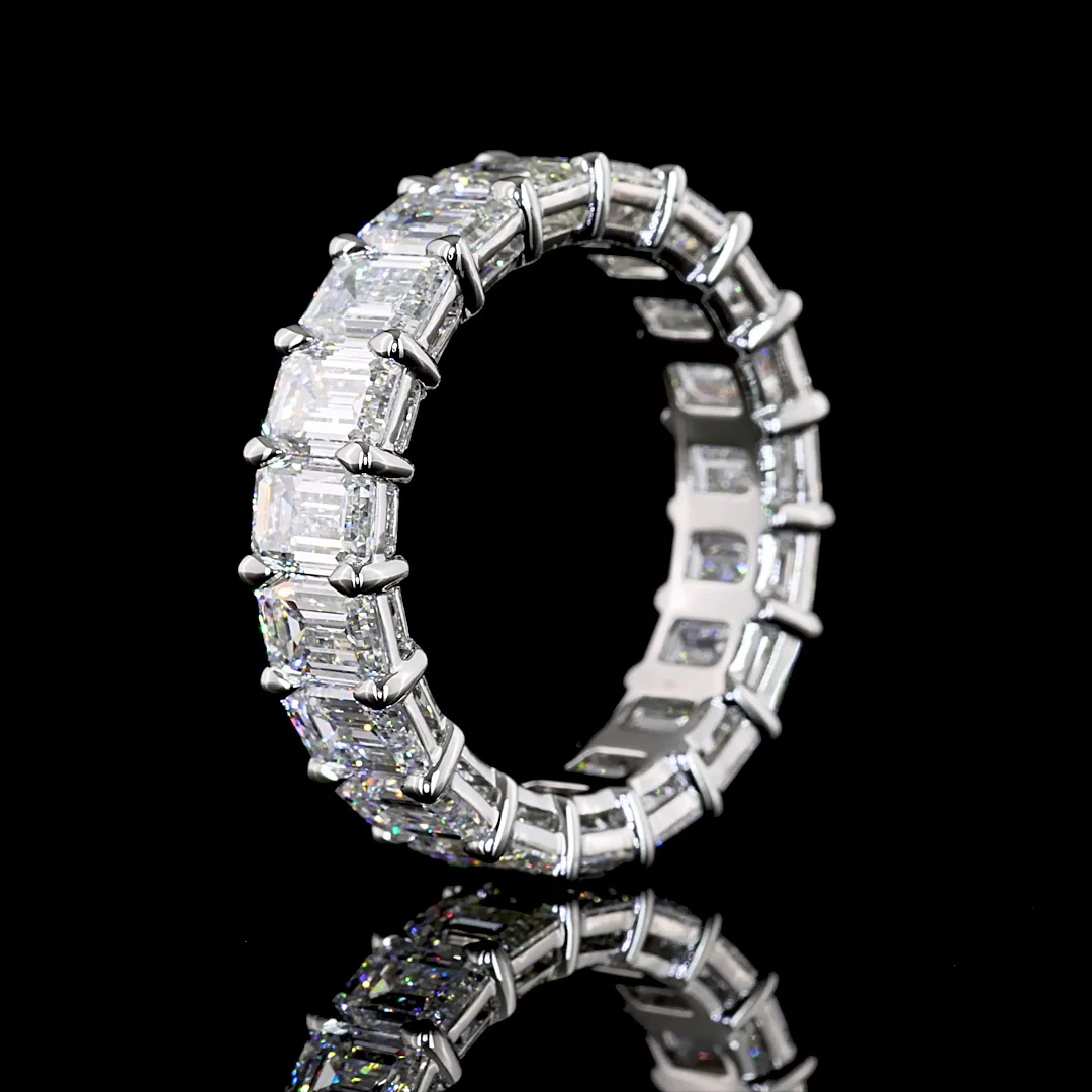 11.28 Cts Platinum Emerald Shape Eternity Band Eternity Band - Image 4