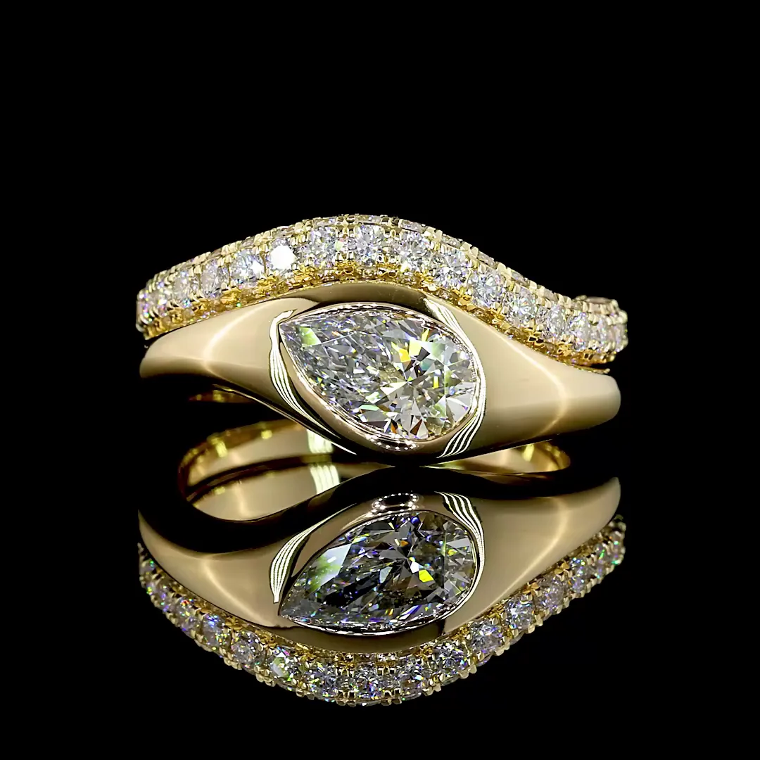 2 Cts 14k Yellow Gold Pear Shape Special Ring - Video