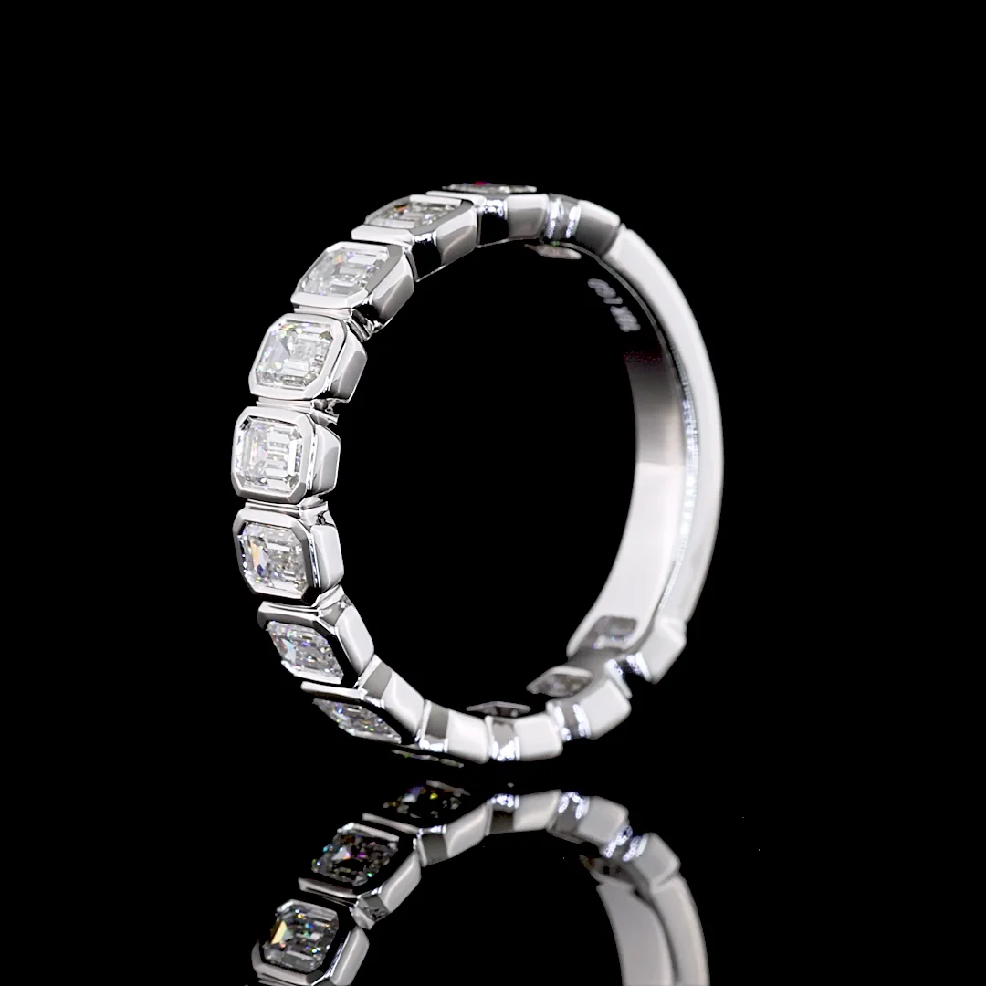 1.38 Cts 18k White Gold Emerald Shape 3/4 Band Eternity Band - Image 4
