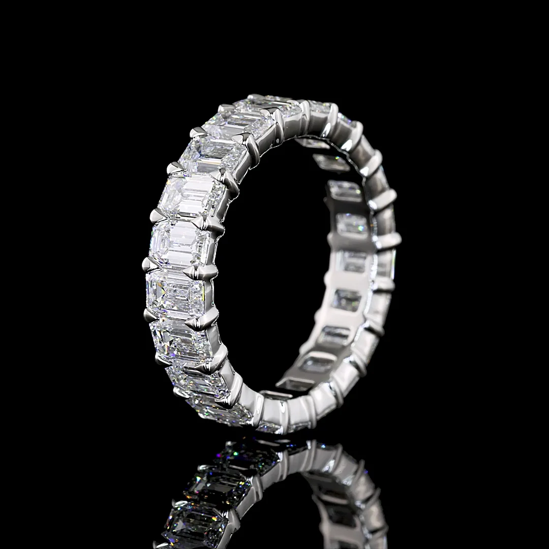 4.24 Cts Platinum Emerald Shape Eternity Band Eternity Band - Image 4