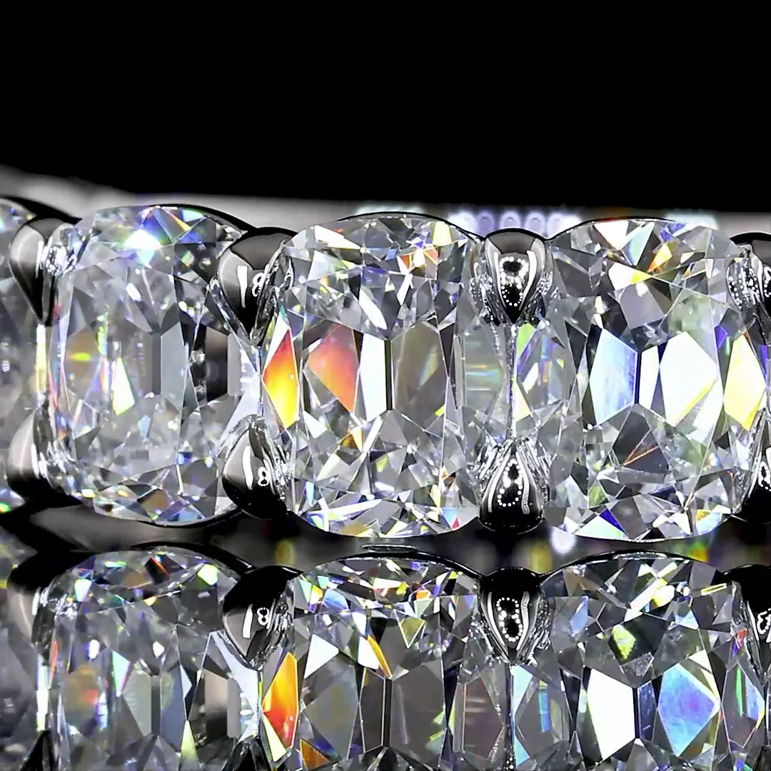 3.07 Cts Platinum Antique Cushion Shape 3/4 Band Eternity Band - Image 3