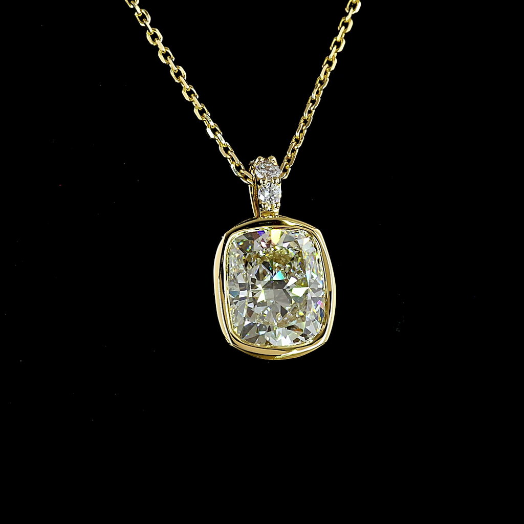 2.36 Cts 14k Yellow Gold Cushion Brilliant Shape Pendant Pendant - Image 3