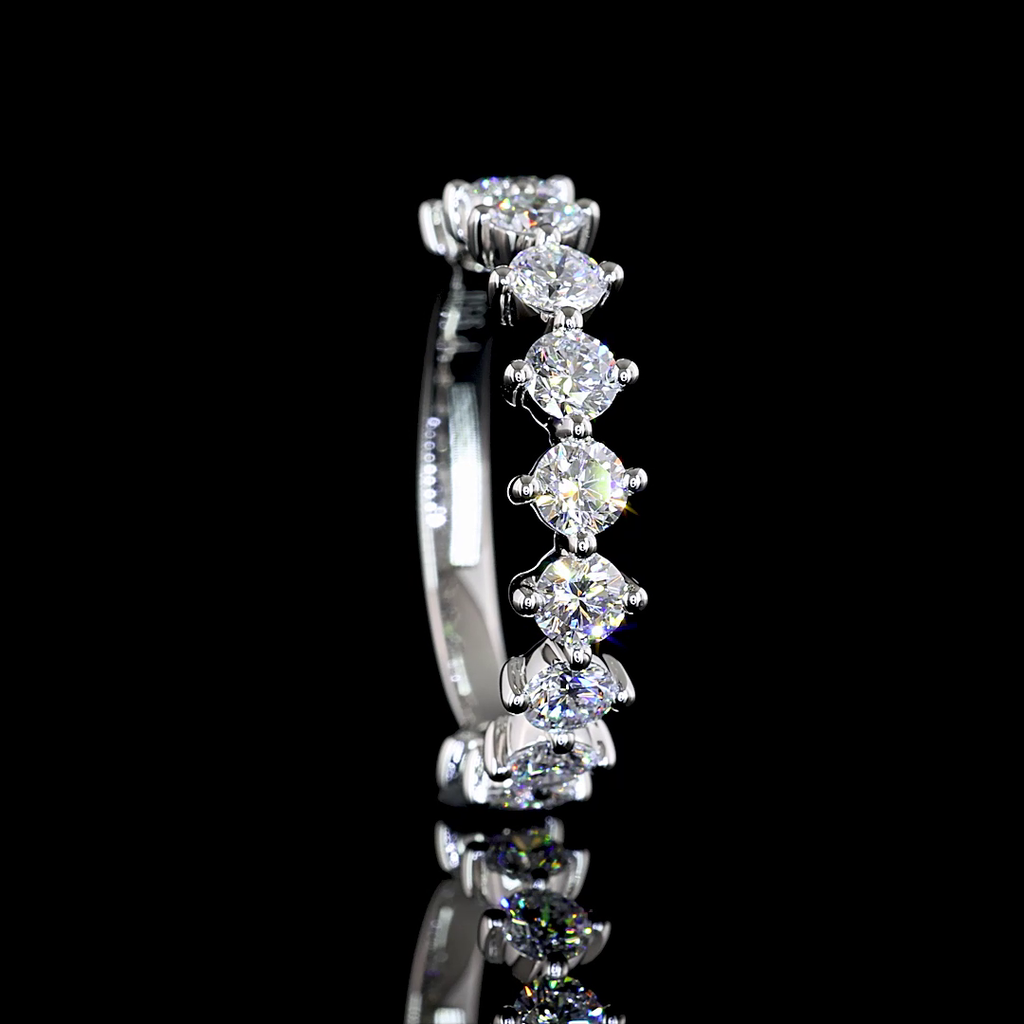 0.89 Cts Platinum Round Shape Half Eternity Eternity Band - Image 2