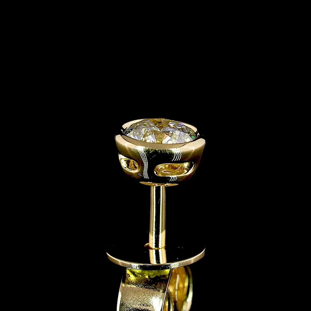 0.51 Cts 18k Yellow Gold Round Shape Studs Earring - Image 4