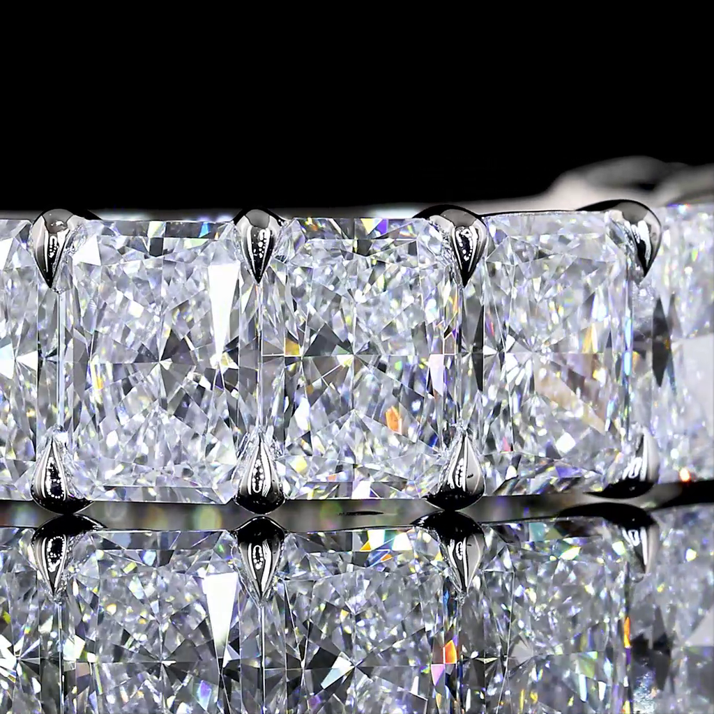 4.52 Cts Platinum Radiant Shape 3/4 Band Eternity Band - Image 3