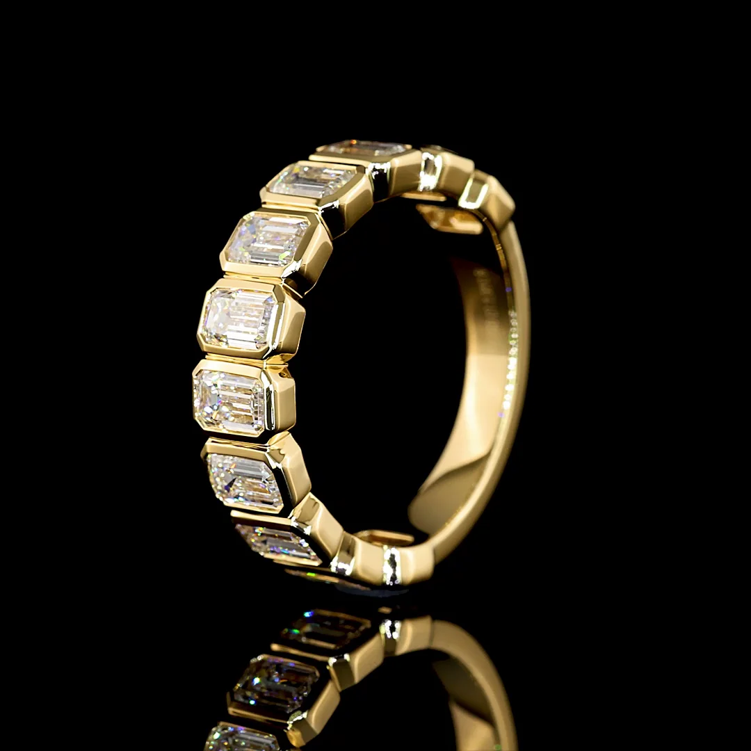 2.06 Cts 18k Yellow Gold Emerald Shape 3/4 Band Eternity Band - Image 4