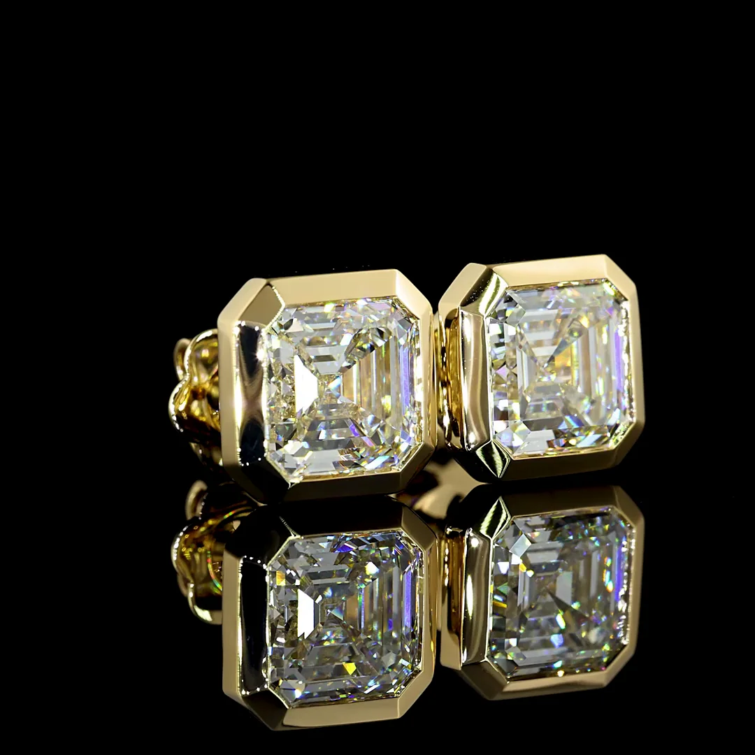 6.13 Cts 14k Yellow Gold Asscher Shape Studs Earring - Video