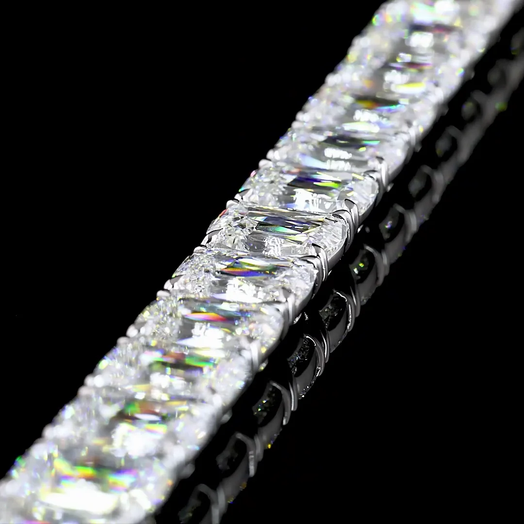 35.77 Cts Platinum Radiant Modified Shape Tennis Bracelet - Image 3