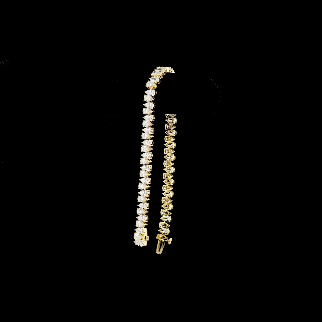 8.95 Cts 14k Yellow Gold Pear Shape Tennis Bracelet - Image 3